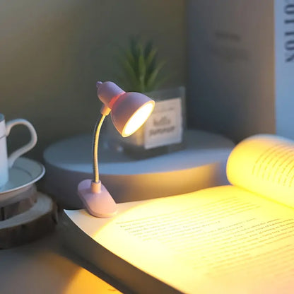 Petty Pet warm light book lamp - Mini Book Lamp: Eye Protection, Warm Light Clip Lamp