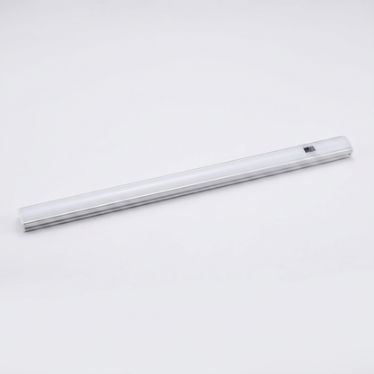 Petty Pet SweepGlow Cabinet Light Bar slim aluminium LED bar product photo on white background